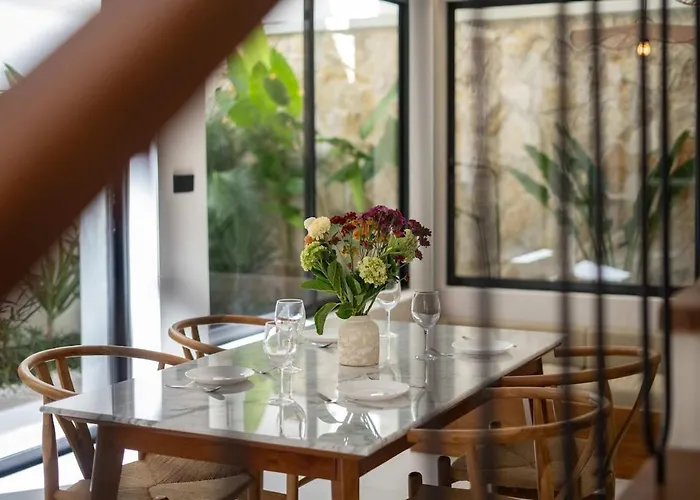 Anjuna B7 - Surf & Sunset 2br In
