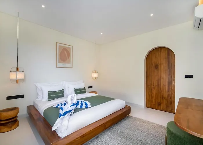 Anjuna B7 - Surf & Sunset 2br In *